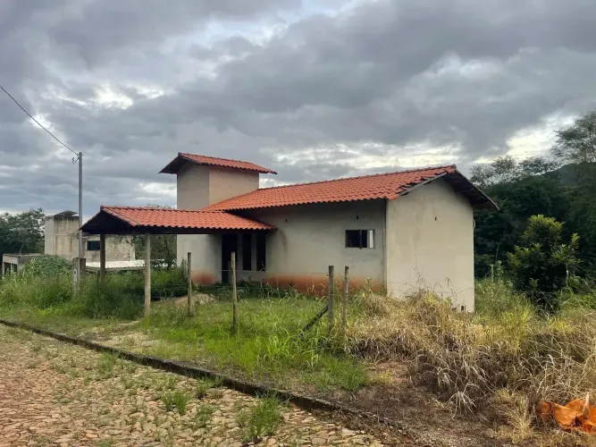 CASA NO CONDOMÍNIO FAZENDA DO MIRANTE VISTA PARA PEDRA