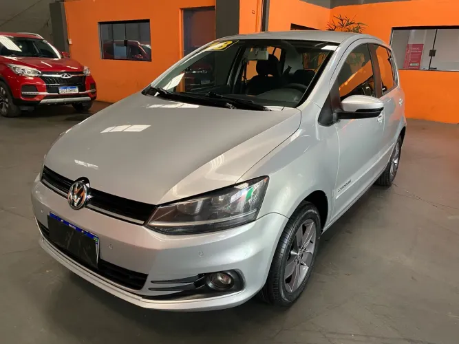 Volkswagen Fox Comfortline 1.6 Flex 8V 5P 2018