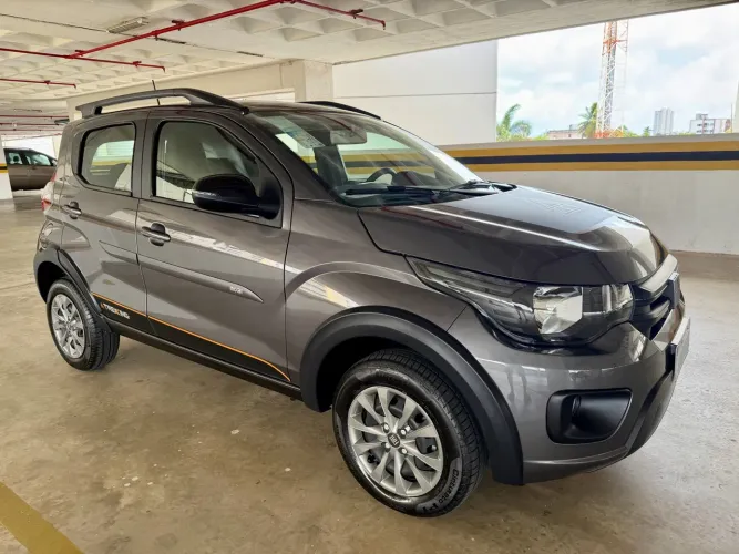 Fiat Mobi Trekking 1.0 Flex 5P 2025