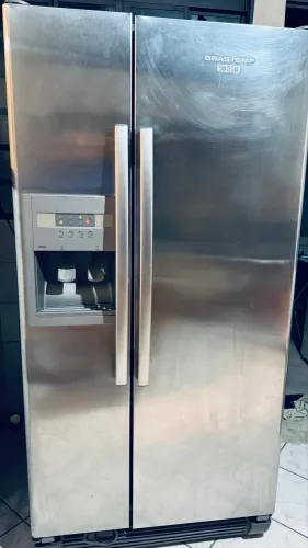 Geladeira Brastemp Side by Side 561 Litros BRS62B - 127V