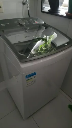 Vendo máquina de lavar 14kg