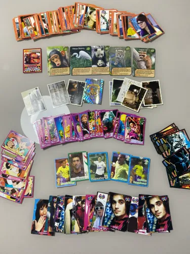 Lote de Cartas Colecionáveis - Star Wars, Harry Potter, Disney, Ídolos Pop e mais