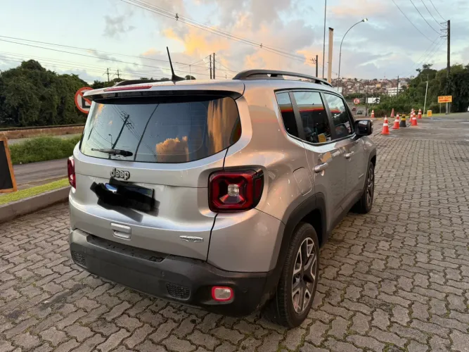 Jeep Renegade Longitude 1.8 4X2 Flex 16V Aut. 2021