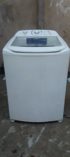 Máquina de lavar Eletrolux 13 kg