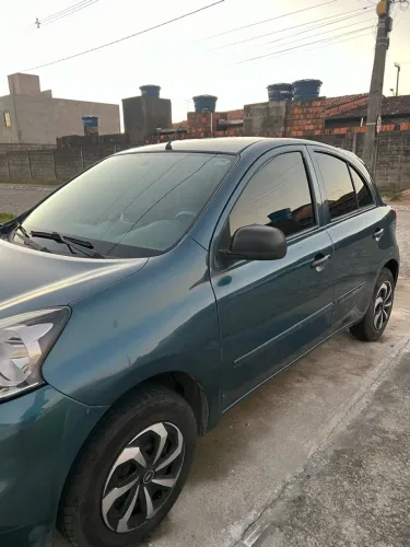 Nissan March S 1.0 12V Flex 5P 2016