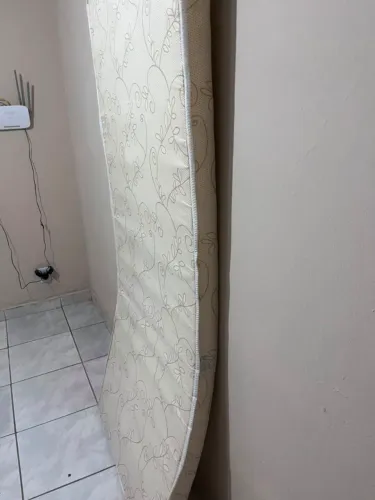 Estou vendendo um colchão 100 reais
