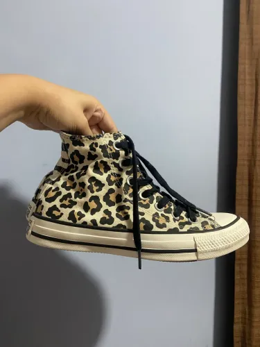 Converse Chuck Taylor All Star Cano Alto de oncinha