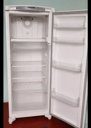Geladeira Consul - Frost Free 250V