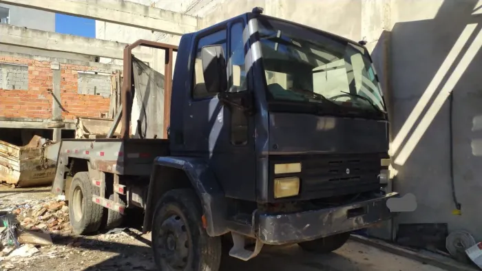 Caminhão poliguindaste (poli) Ford Cargo 1415- Motor Ford fase 2 