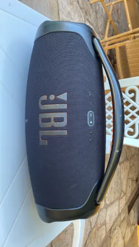 JBL bombox 3 com proteção pra viagem 