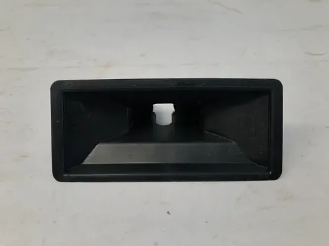 Moldura Fechadura Tampa Traseira Ford Fusion 2013 2016