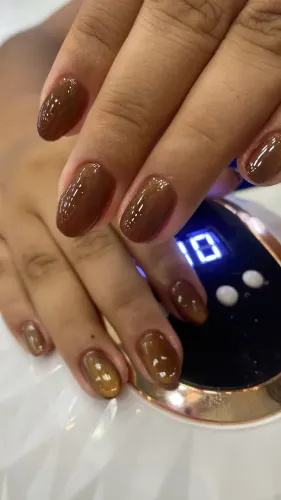 Unhas em gel ou acrílico premium