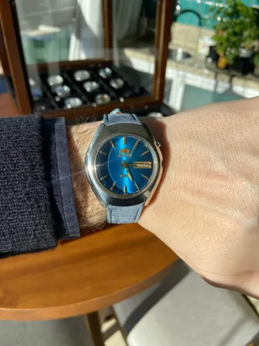 ORIENT TRÊS ESTRELAS AUTOMÁTICO VINTAGE - MOSTRADOR AZUL