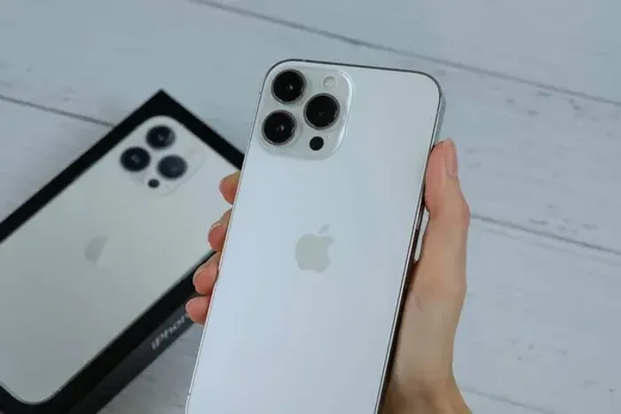 iPhone 13 Pro max - 256gb - Seminovo