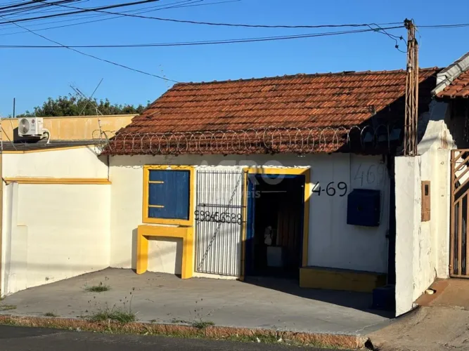 Casa para venda com 223,21 m² e 1 quarto em Parque Vista Alegre, Bauru - SP