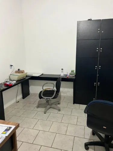 VENDO GALPAO EM OLARIA 440m2