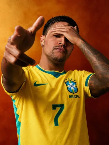 Camisa Amarela 