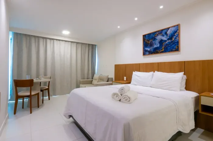 Apartamento para venda possui 30 metros quadrados com 1 quarto em Jardim Armação - Salvado