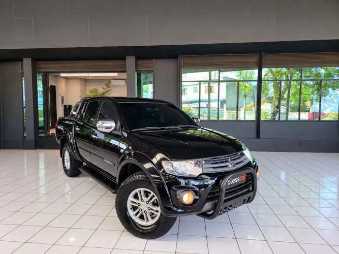 Mitsubishi L200 Triton HPE 3.5 CD V6 24V Flex Aut. 2016