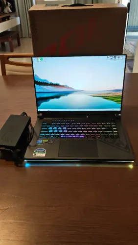 Asus rog strix g16 i7 13650hx rtx 4050 
