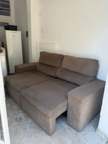 Sofá Retrátil em ótimo estado 550,00 