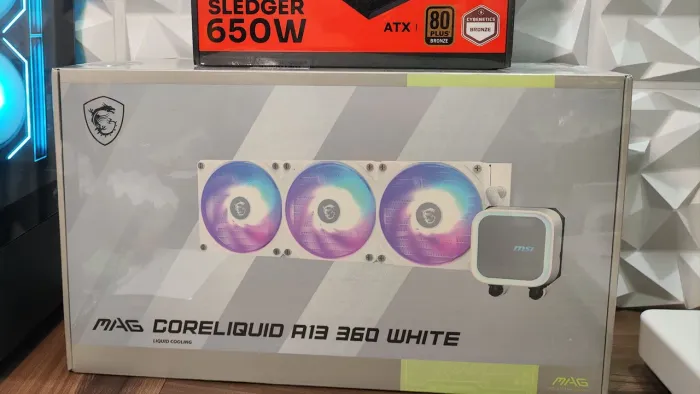 Watercooler MSI Coreliquid A13 360mm ARGB novo lacrado