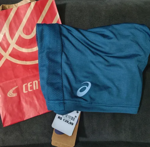 BERMUDA ASICS COMPRADA NO CENTAURO DO SHOPPING METRÓPOLE NOVA