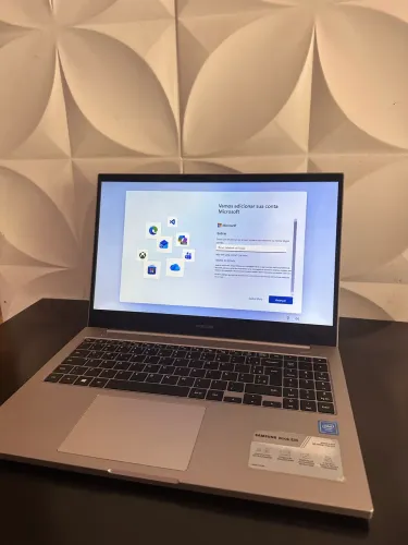 Notebook Samsung Book E20