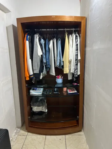 GUARDA ROUPA , ARMÁRIO OU OQ VOCÊ QUISER
