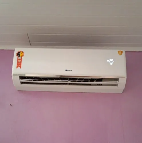 VENDE - SE AR-CONDICIONADO GREE 12 MIL BTUs
