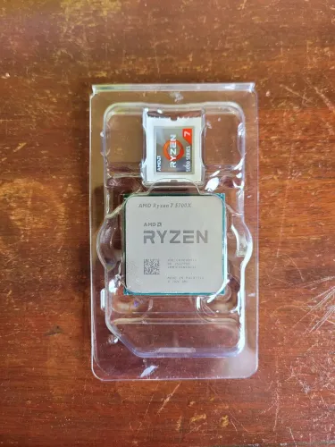 Ryzen 7 5700x