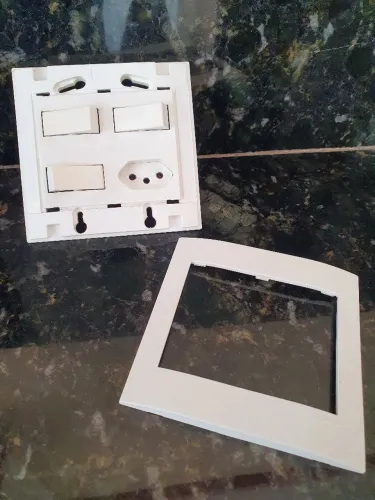 Conjunto de Espelho Branco 4x4 Legrand