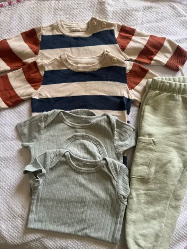 Roupas de 6 meses a 1 ano 