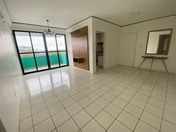 Vendo Apartamento de 128 m² com 3 qts sendo 1 suíte no Condomínio Maria da Fe Manaus-Am