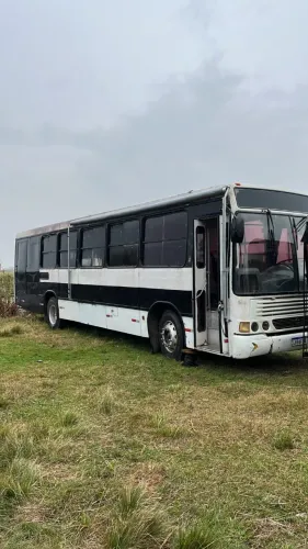Onibus motor/casa 1318 ano 1996