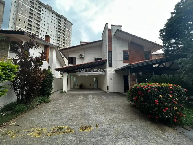 Casa à venda no Condomínio Green Garden  3 Suítes | 6 Vagas | Jardim São Carlos - Sorocaba