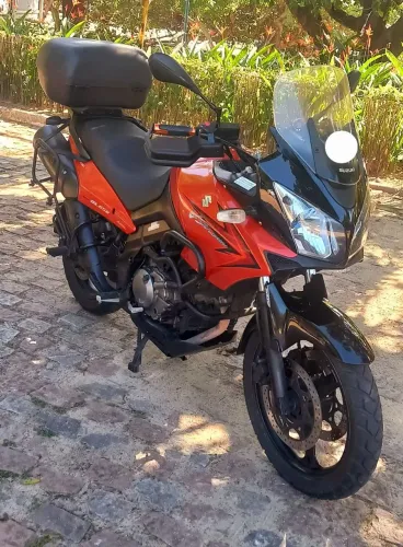 Suzuki V Strom