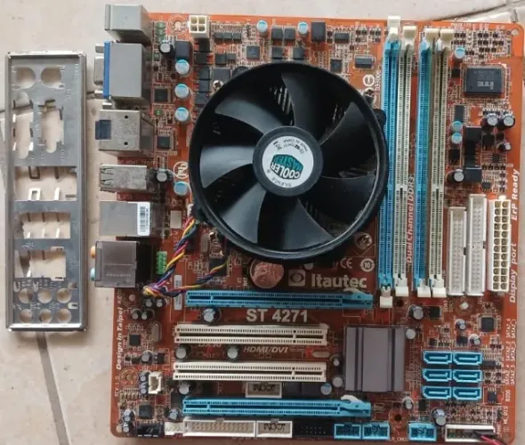 ? KIT PLACA-MÃE + PROCESSADOR + MEMÓRIA - ITAUTEC
