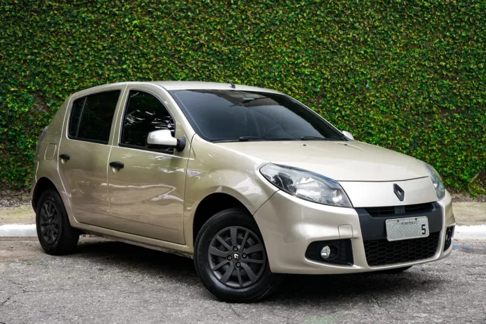 Renault Sandero Expression Hi-flex 1.0 16V 5P 2014