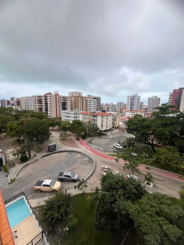Apartamento nascente, 3/4, com varanda, no corredor Vera Arruda!