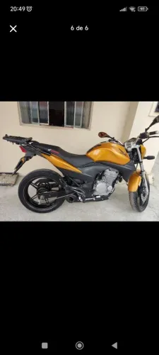 Cb300r dourada