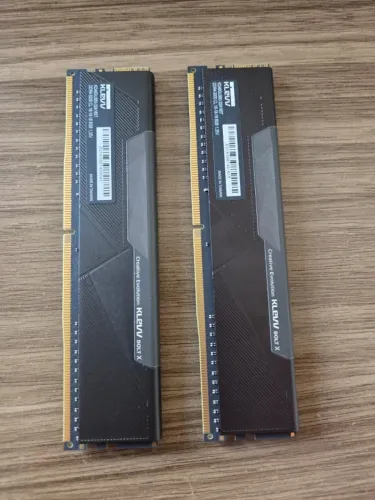 Memória RAM KLEVV BOLT X 16GB (2x8), 3200MHz, DDR4, CL16