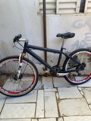 Troco bicicleta em módulo de som