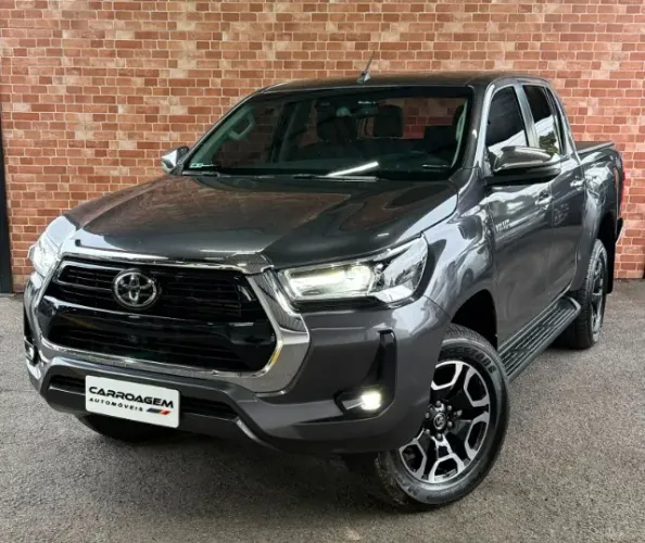 Toyota Hilux CD SRX 4X4 2.8 TDI 16V Diesel Aut. 2025