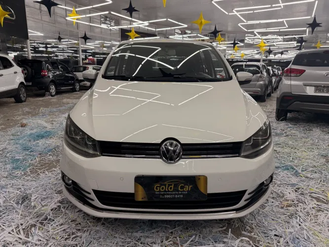 Volkswagen Fox Highline 1.6 Flex 16V 5P 2015