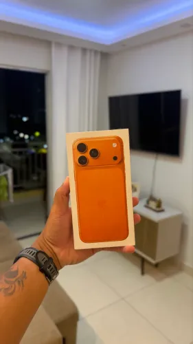 iPhone 17 pro Max lacrado