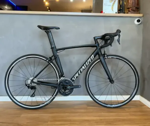 LINDA SPEED COM KIT SHIMANO 105 - Specialized Allez Sprint 2019 Semi Nova - Tamanho 56 cm