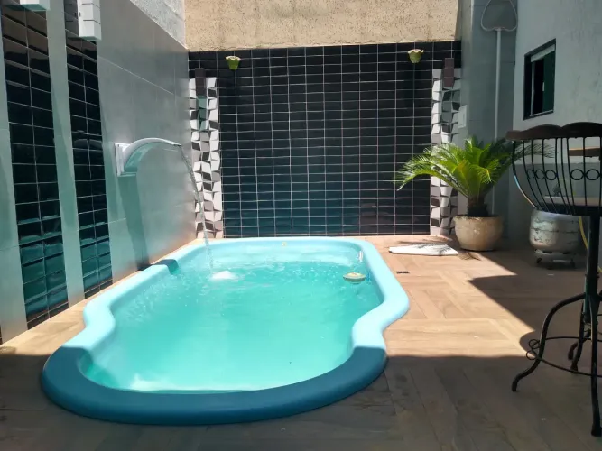 Casa 4Q + Piscina em Cond. próx. Est. Iaraquã