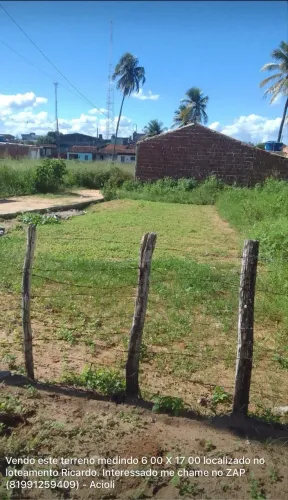 Terreno de esquina em Feira Nova - Negociavel