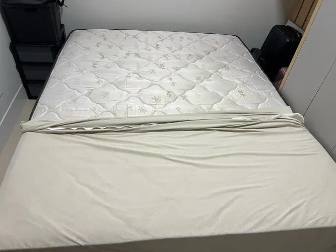 Cama box queen Ortobom